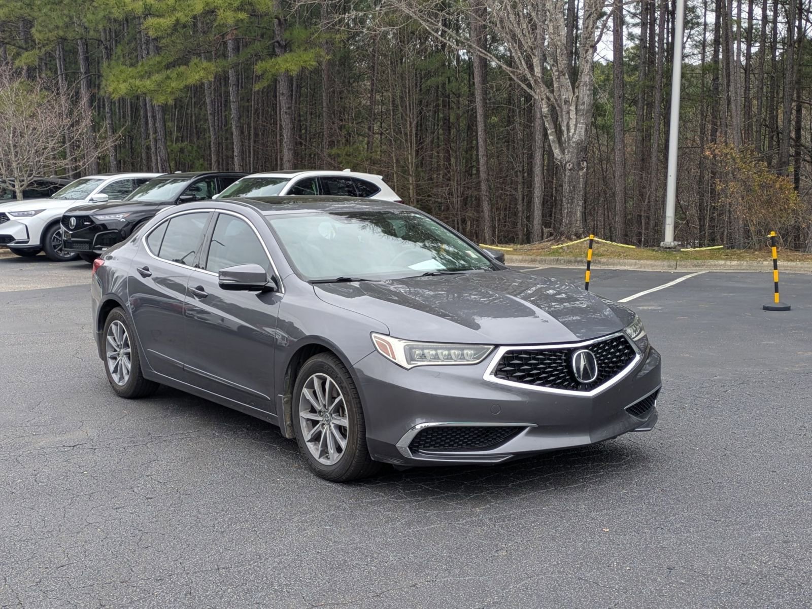 Used 2018 Acura TLX w/ Technology Package image 3