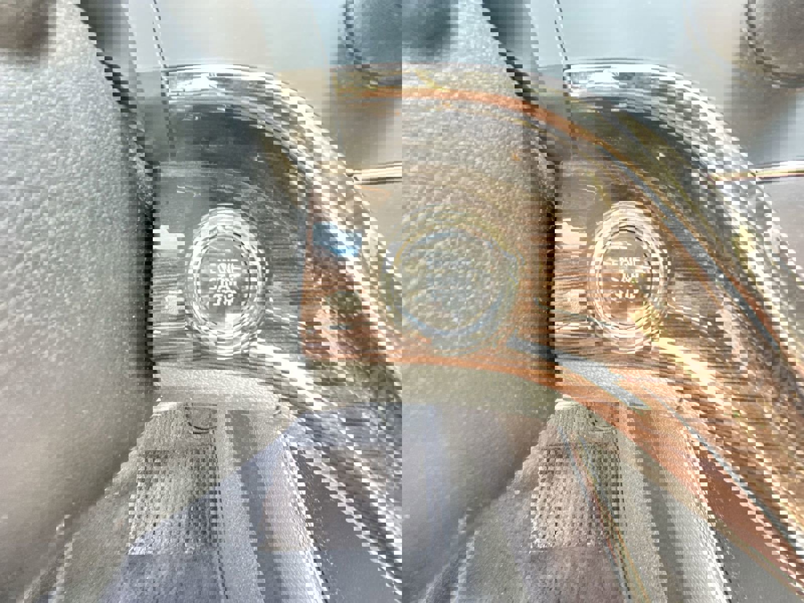 Used 2013 Toyota Avalon XLE FWD image 15