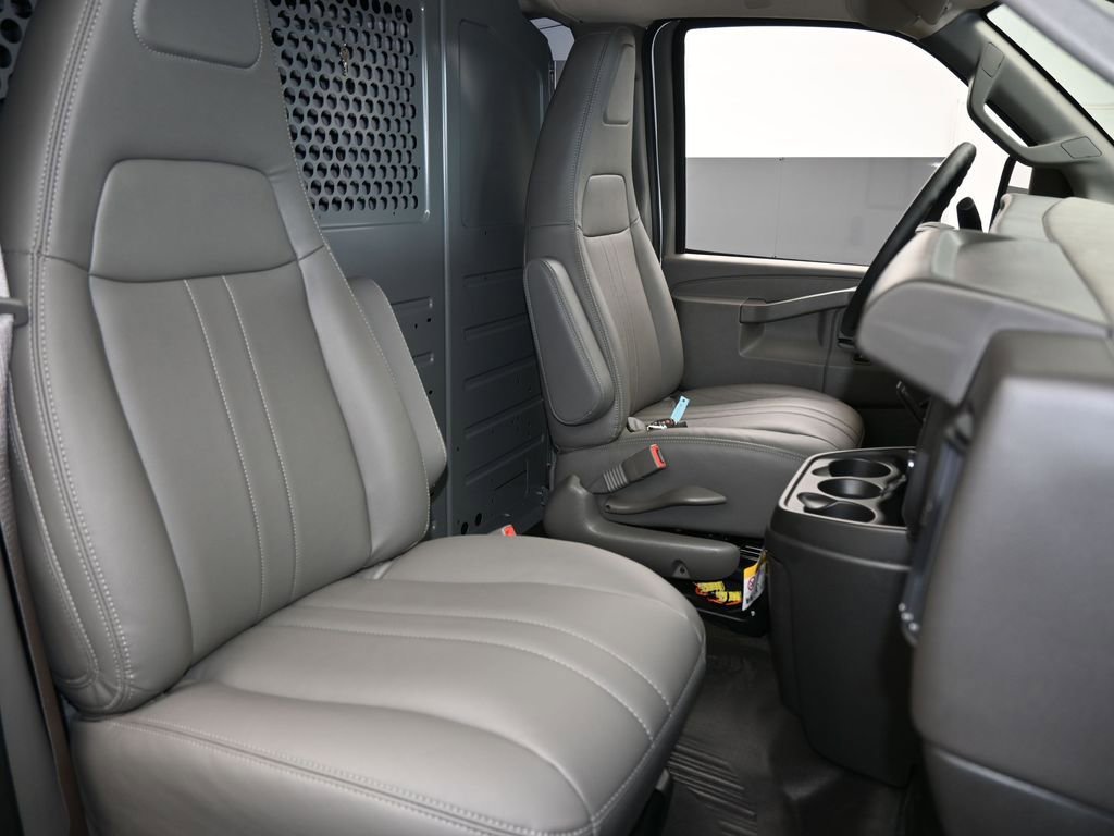 New 2025 Chevrolet Express 2500 w/ Driver Convenience Package image 41