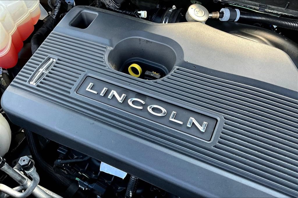 Used 2019 Lincoln Nautilus Reserve FWD image 33