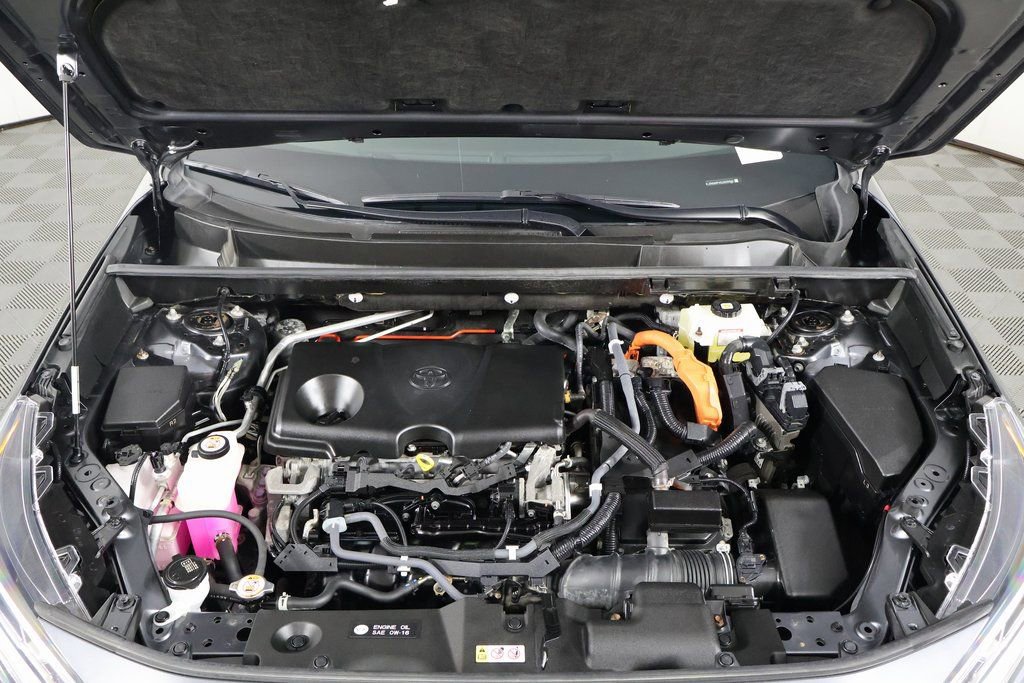 Used 2020 Toyota RAV4 Limited image 15