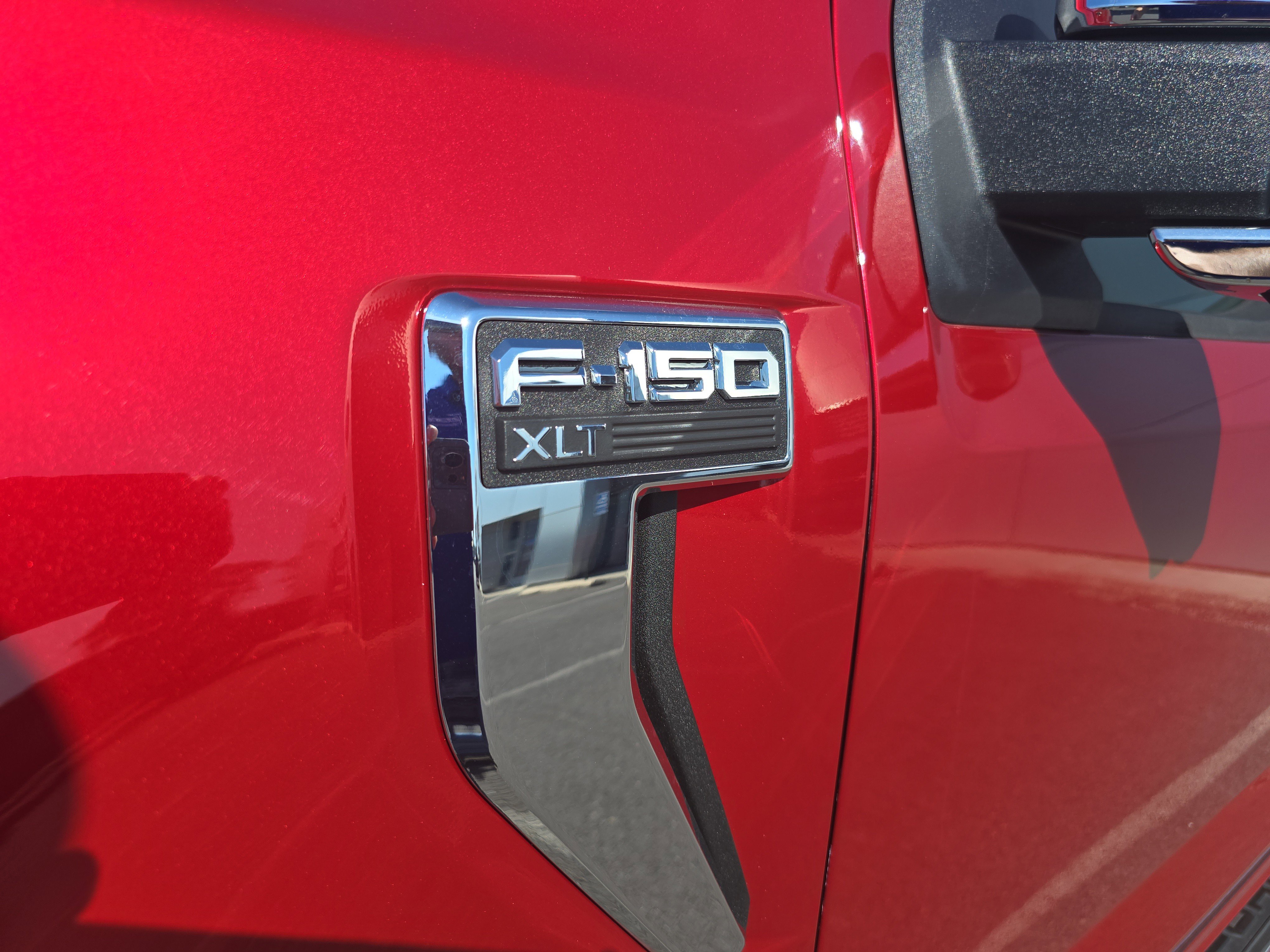 Used 2024 Ford F150 XLT w/ Equipment Group 302A MID image 12