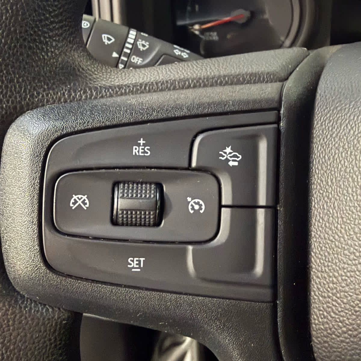 Certified 2024 Chevrolet Silverado 3500 W/T image 23