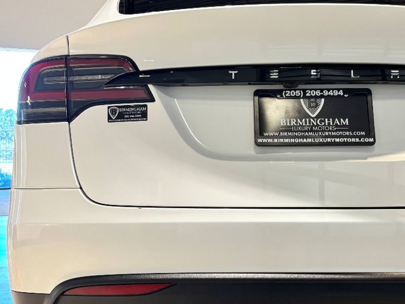 Used 2024 Tesla Model X image 15