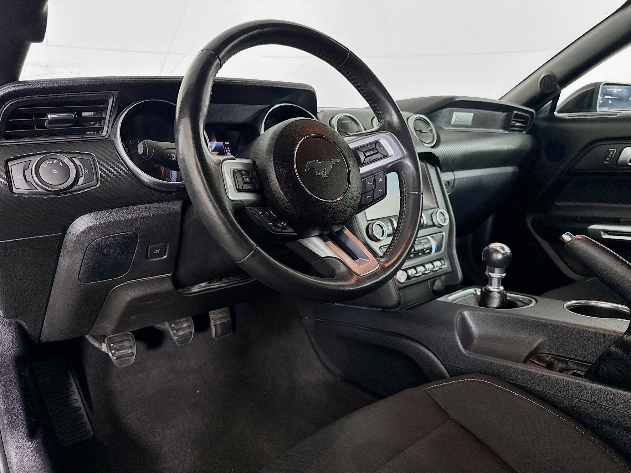 Used 2021 Ford Mustang EcoBoost w/ Equipment Group 101A image 21