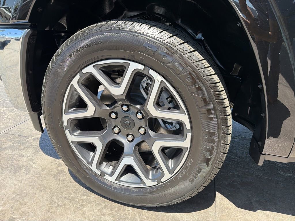 Used 2025 RAM 1500 Laramie w/ Trailer Tow Group AWD/4WD image 5