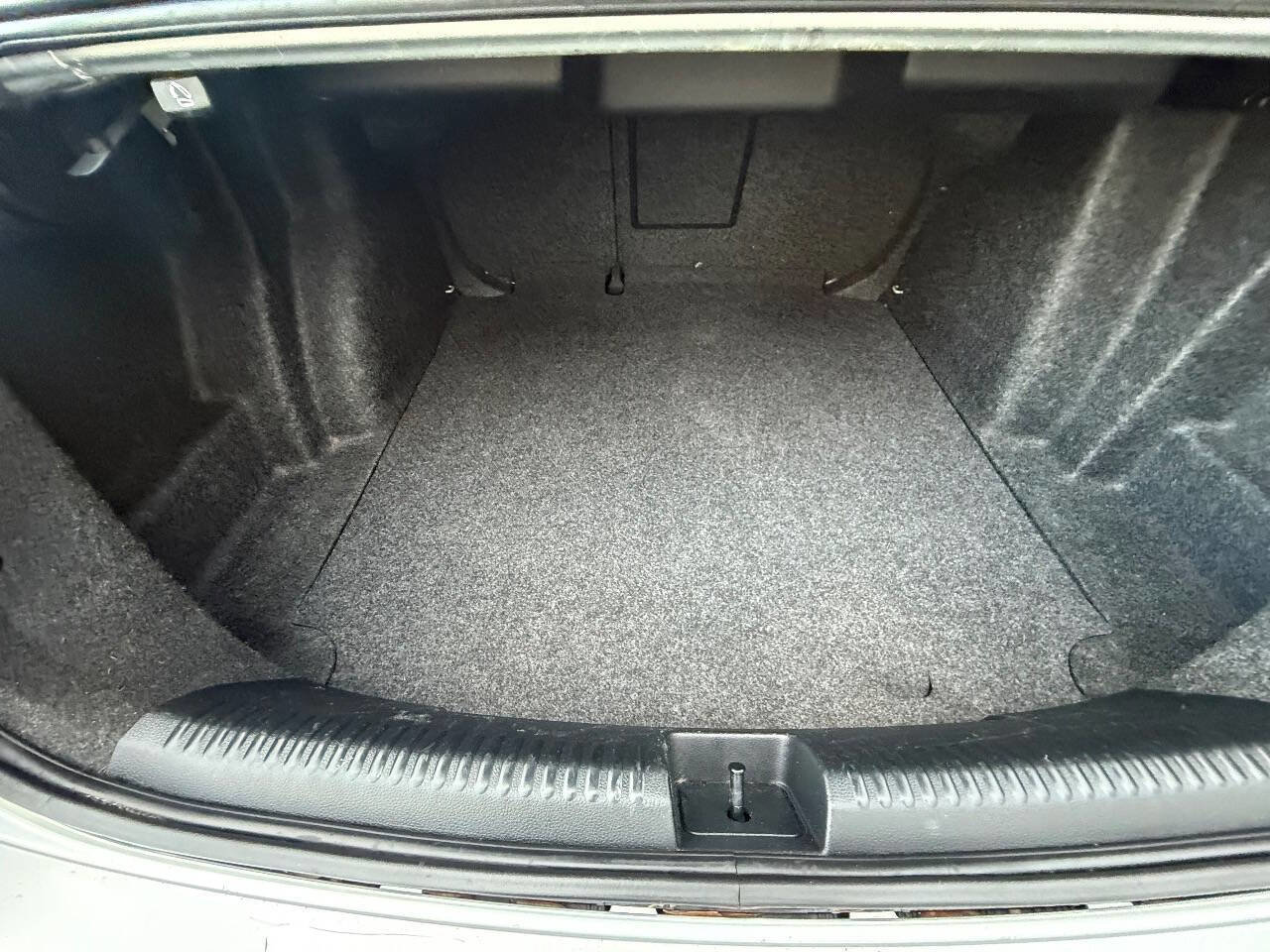 Used 2012 Volkswagen Jetta TDI image 19