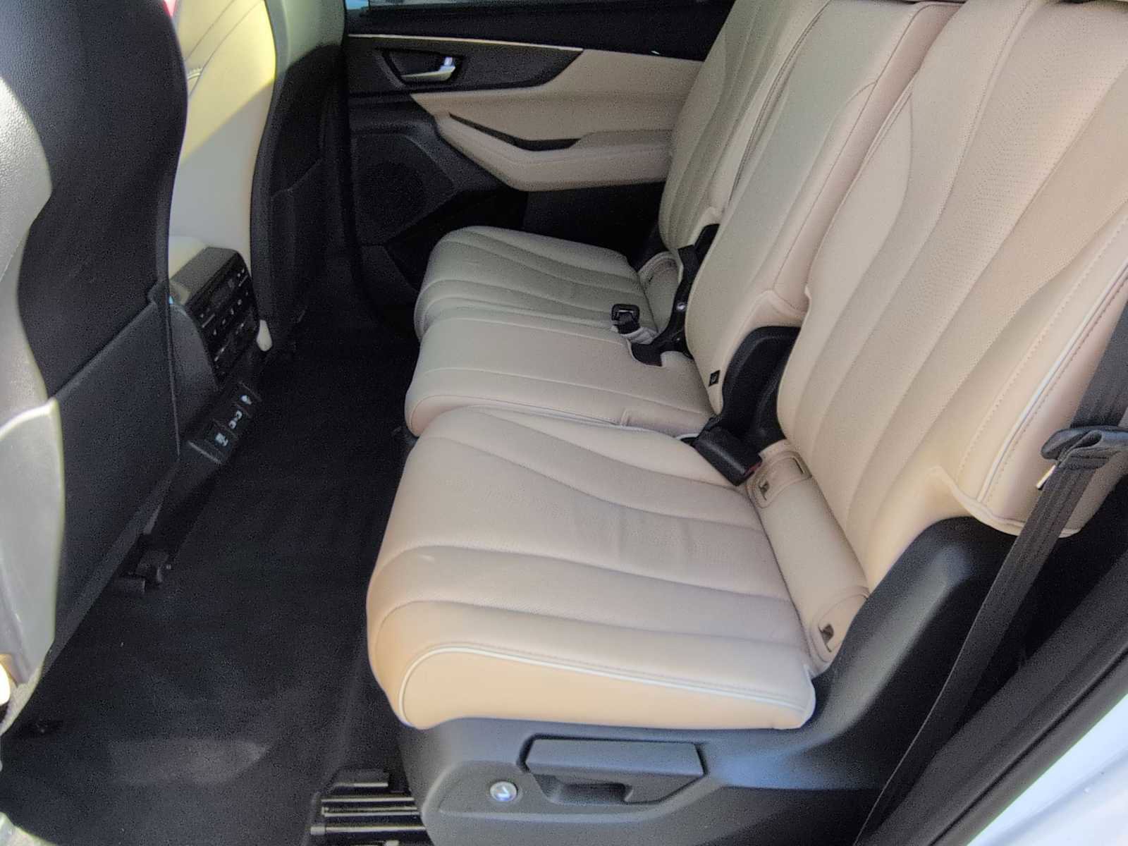 Used 2023 Acura MDX SH-AWD w/ Advance Package image 20