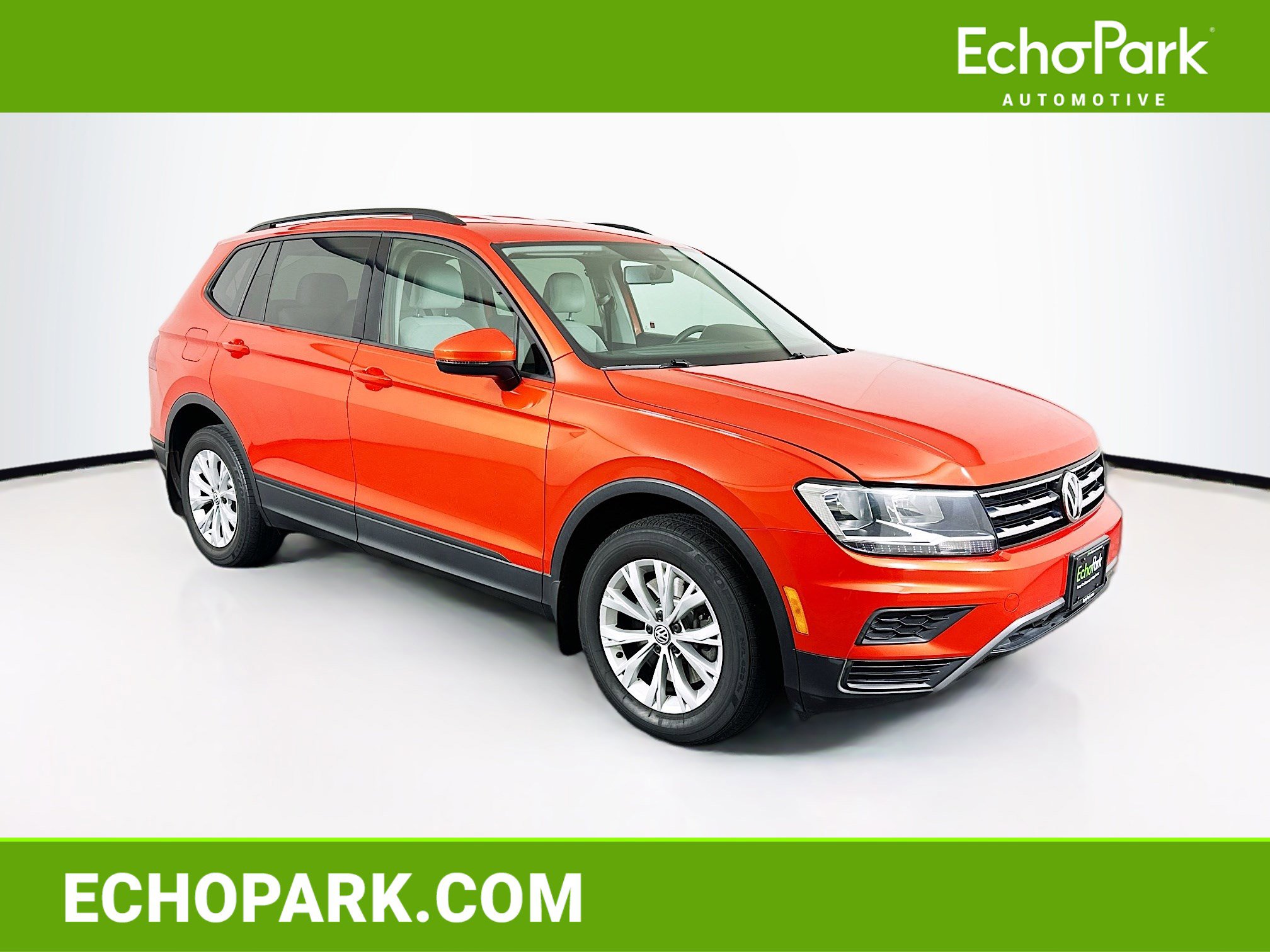 Used 2018 Volkswagen Tiguan S FWD image 1