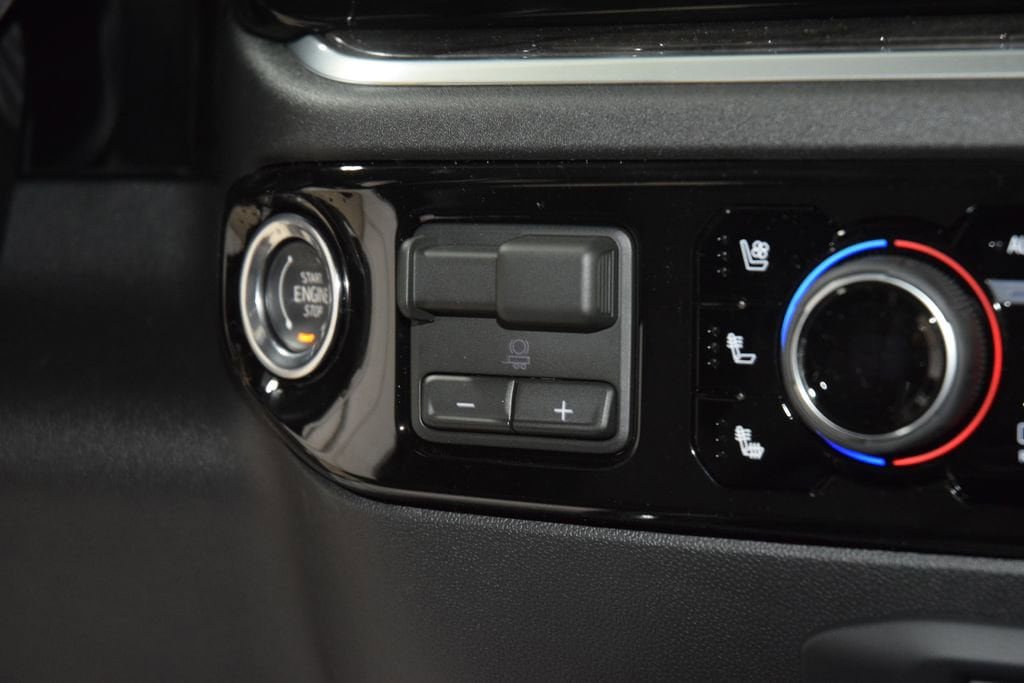 New 2026 Chevrolet Silverado 2500 LTZ w/ LTZ Plus Package AWD/4WD image 40