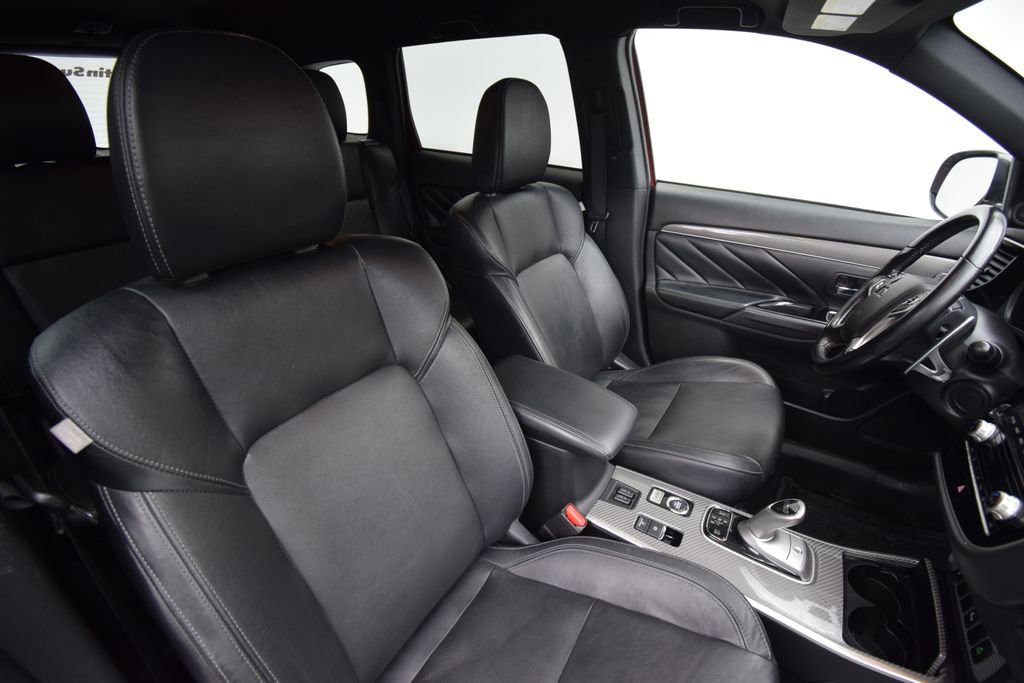 Used 2020 Mitsubishi Outlander SEL image 12