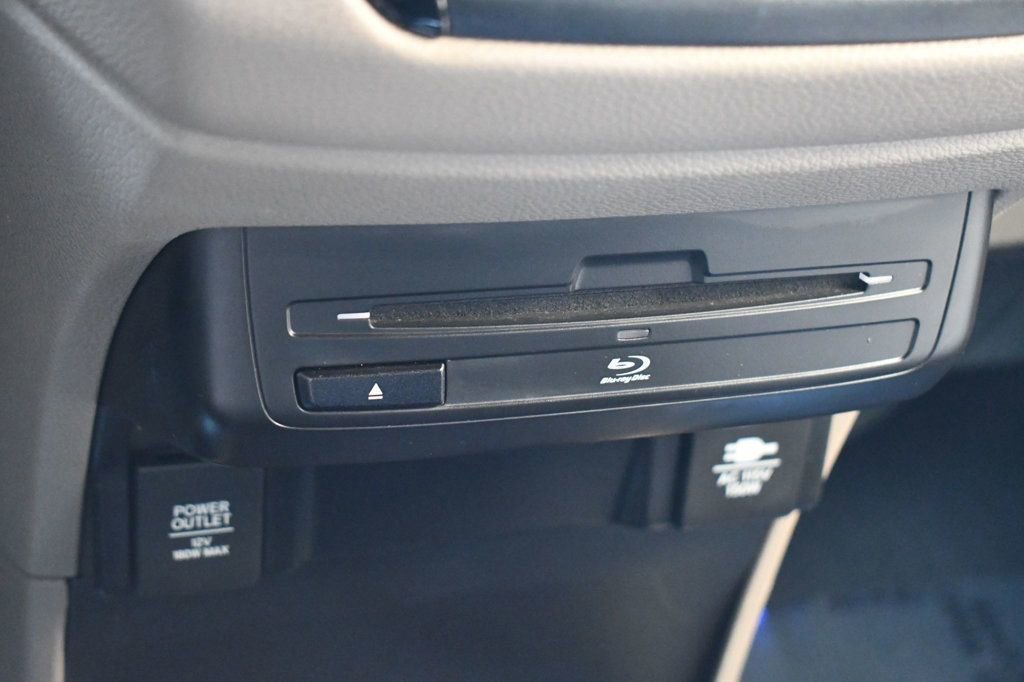 Used 2019 Honda Odyssey Elite image 26