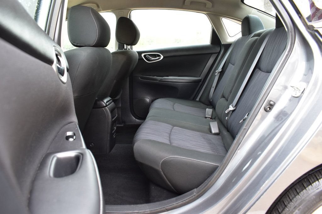 Used 2019 Nissan Sentra SV FWD image 19