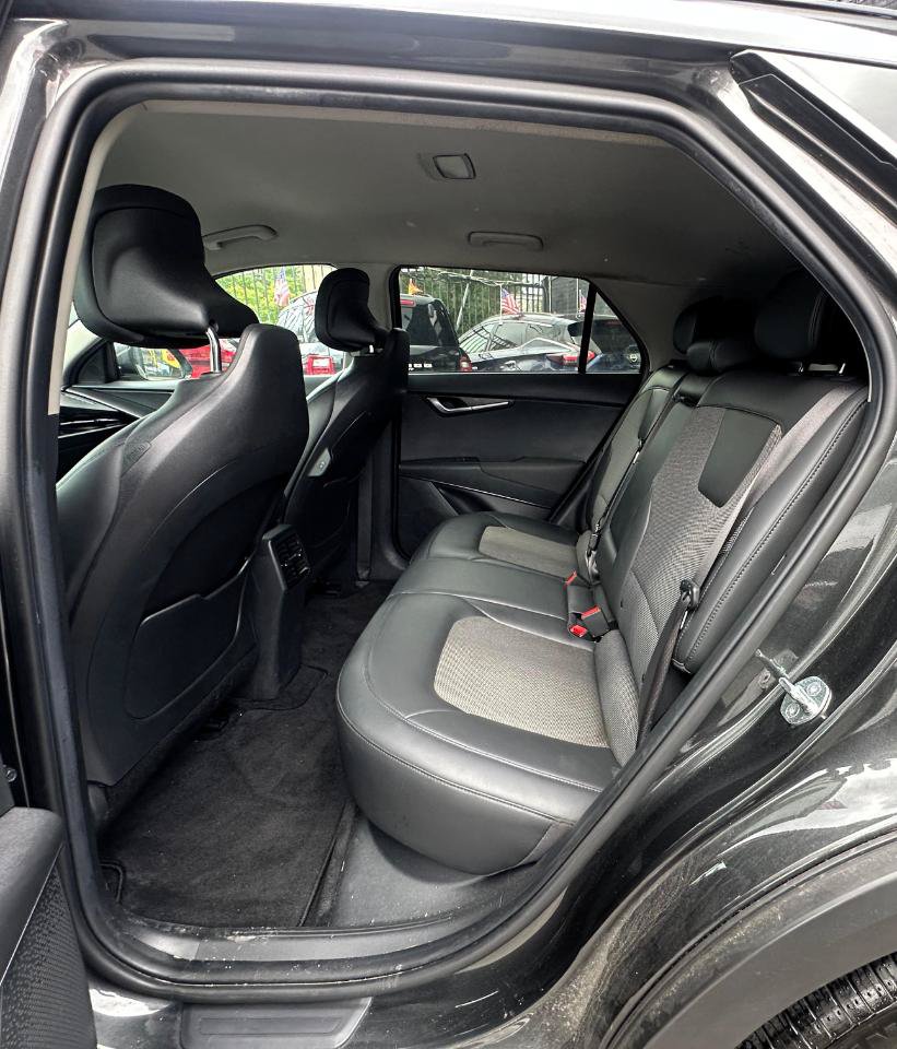Used 2023 Kia Niro Wind FWD image 23