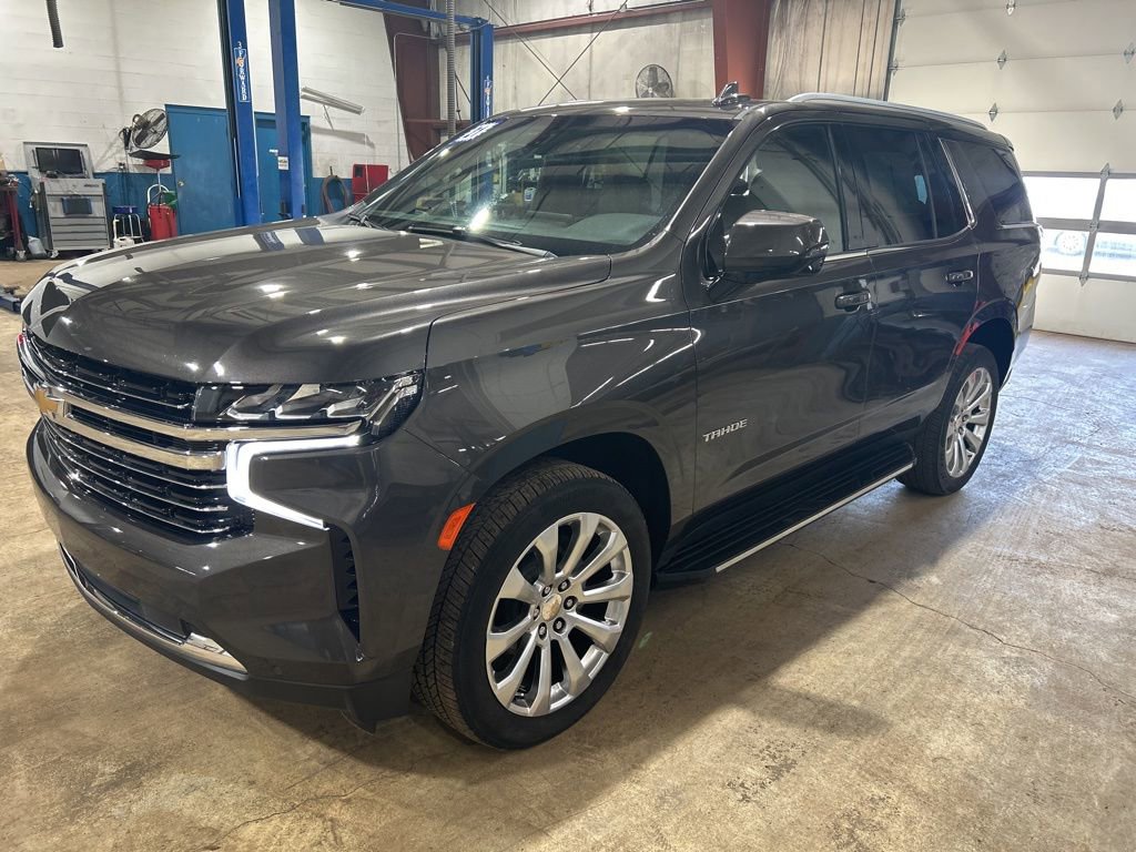 Used 2021 Chevrolet Tahoe LT w/ LT Signature Package image 1
