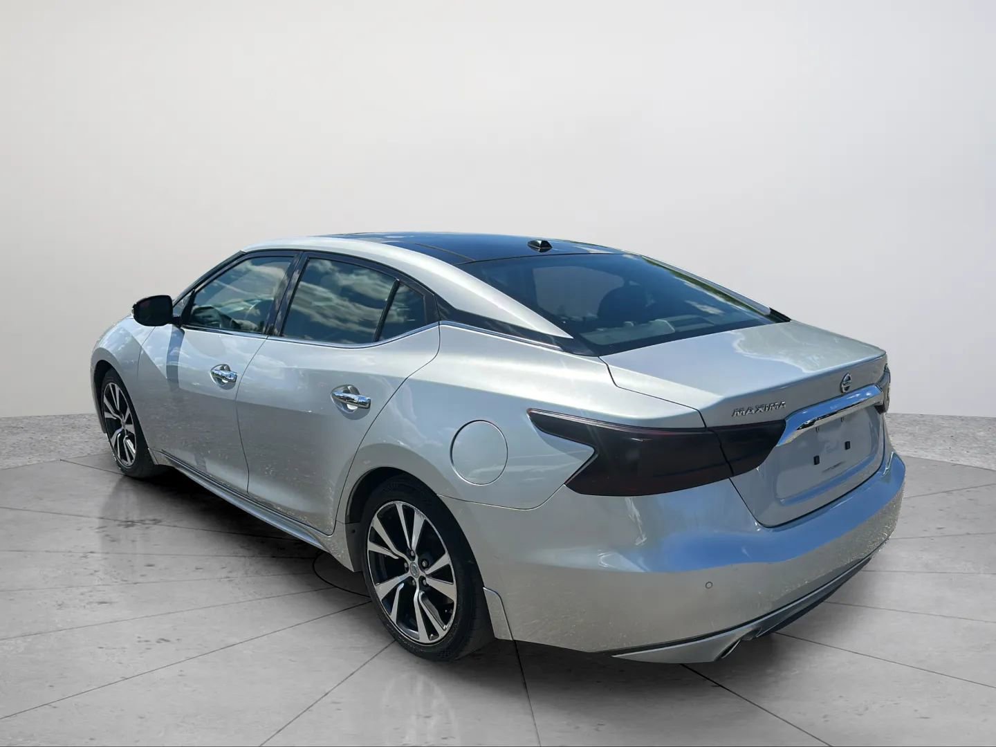 Used 2016 Nissan Maxima 3.5 SL FWD image 6