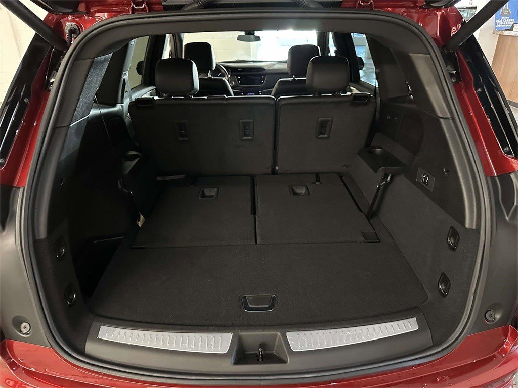 Certified 2024 Cadillac XT6 Luxury image 9