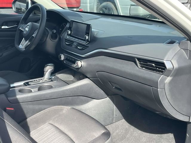 Used 2022 Nissan Altima 2.5 S image 23