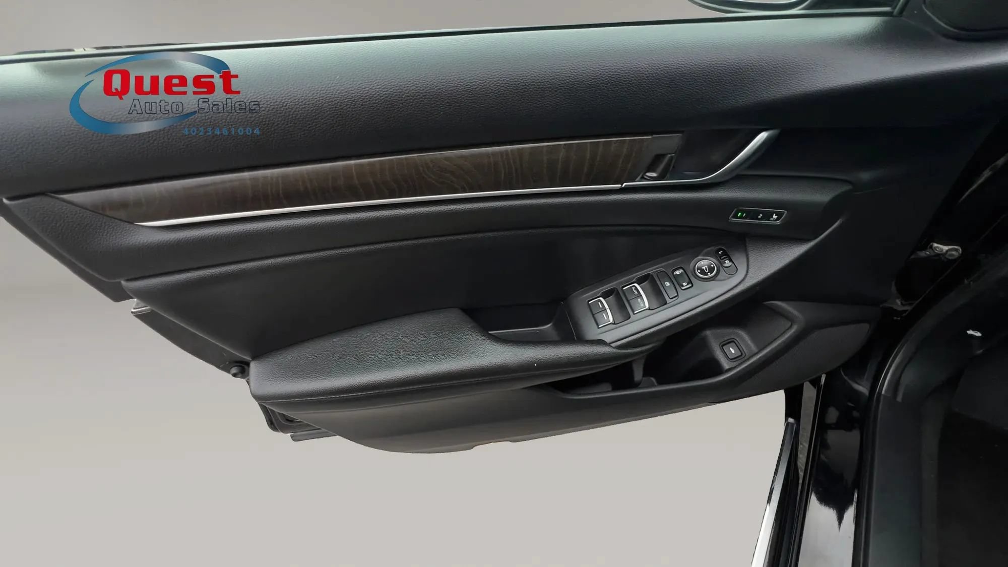 Used 2019 Honda Accord EX-L image 26