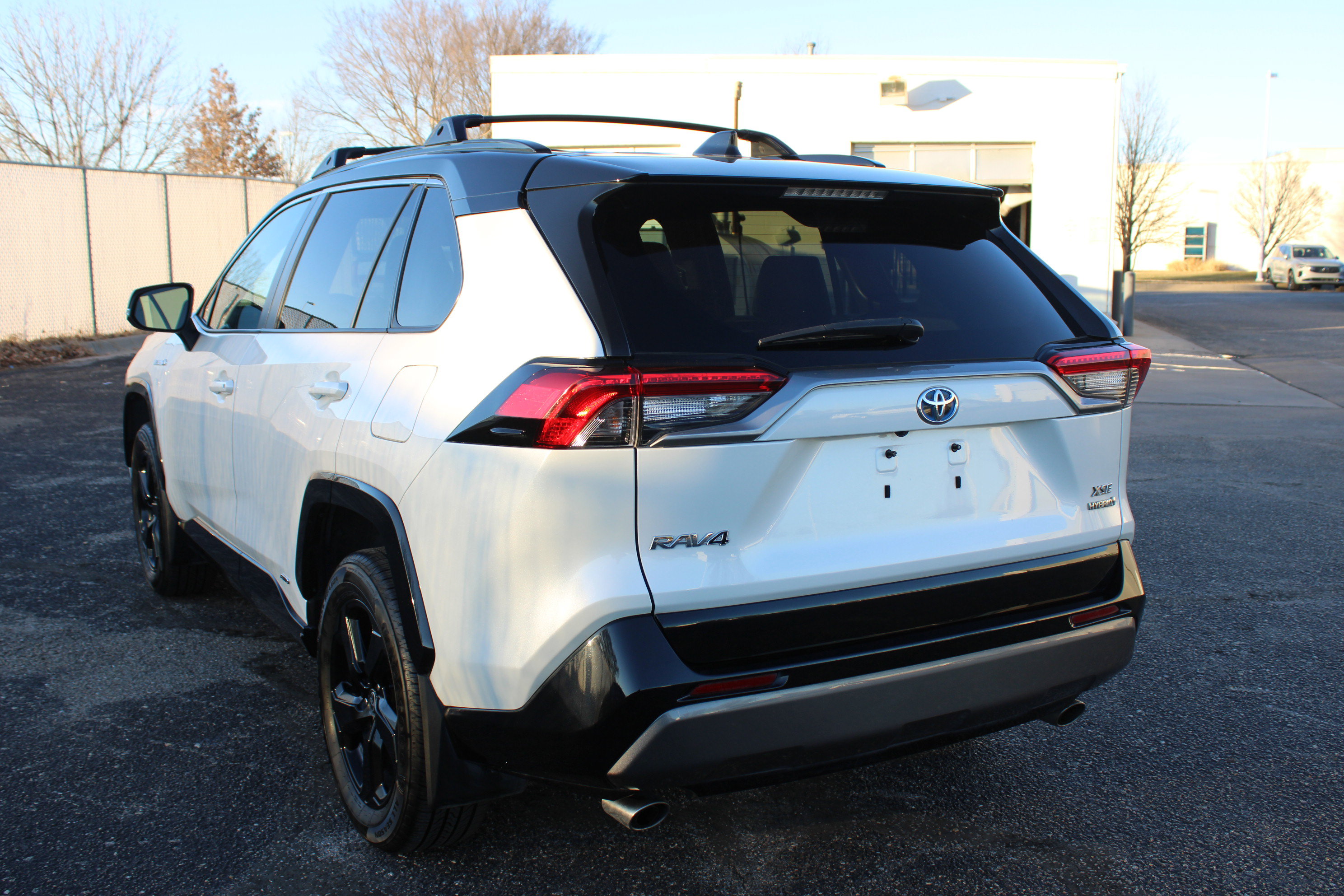 Used 2021 Toyota RAV4 XSE image 8