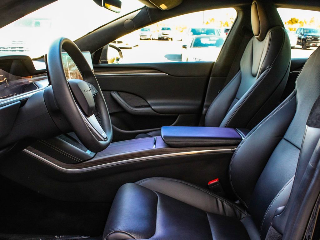 Used 2023 Tesla Model S Standard Range image 30