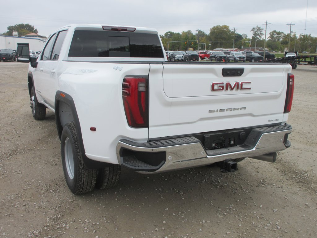 New 2026 GMC Sierra 3500 SLE w/ SLE Value Package image 9