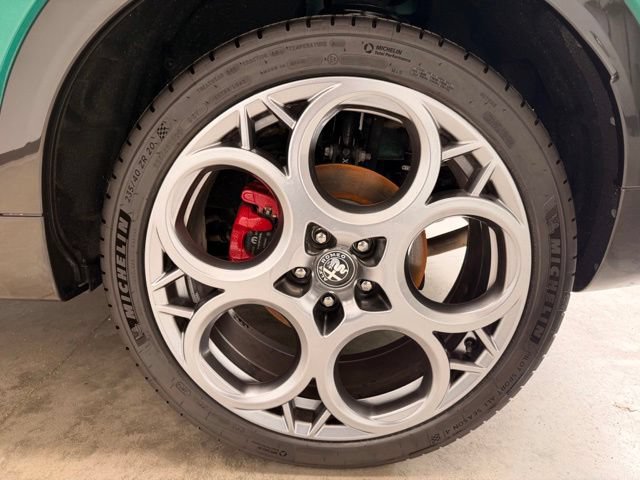 Used 2024 Alfa Romeo Tonale Veloce AWD/4WD image 11