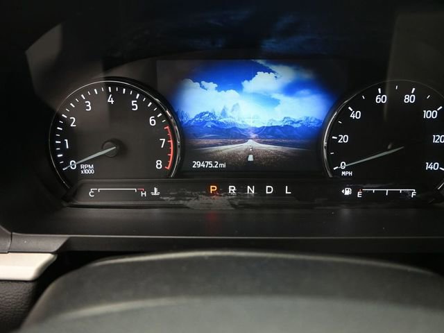 Used 2023 Ford Explorer XLT image 12