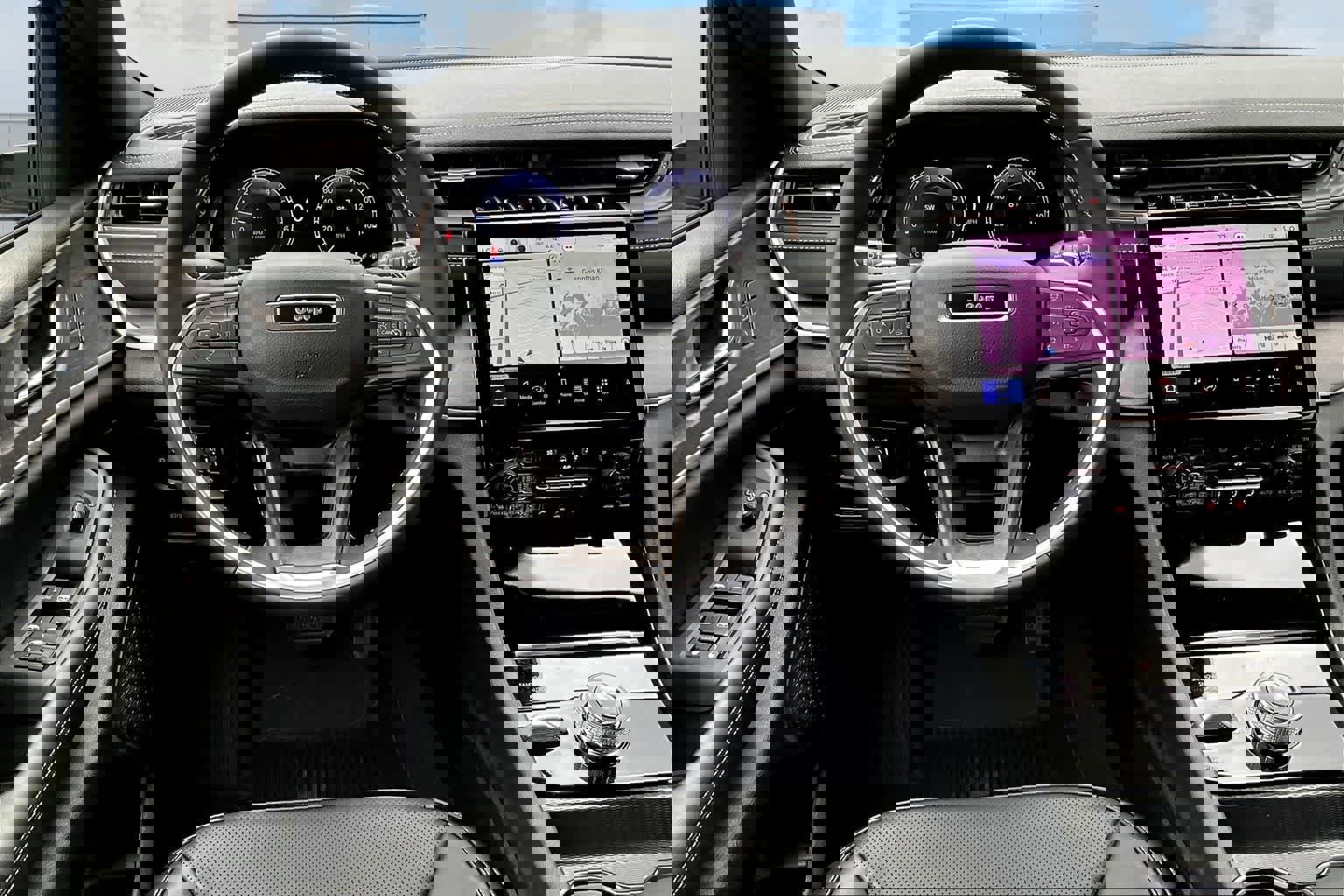 New 2025 Jeep Grand Cherokee L Limited w/ Luxury Tech Group II image 15