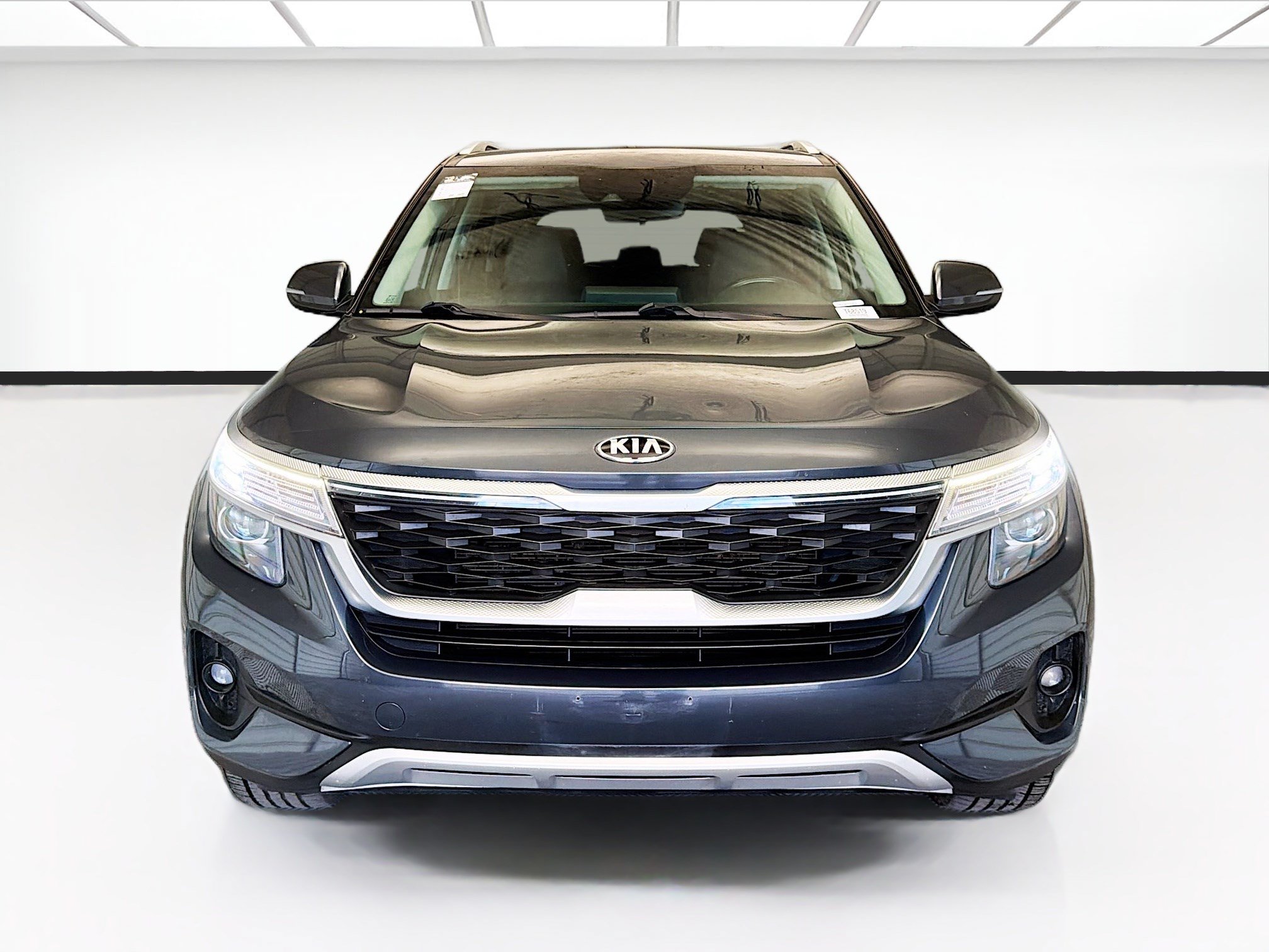 Used 2021 Kia Seltos EX AWD/4WD image 2