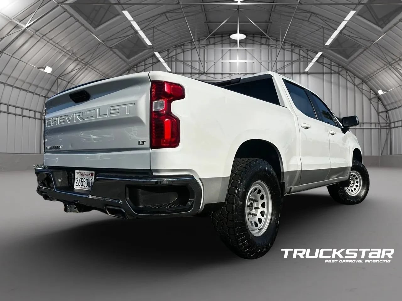 Used 2021 Chevrolet Silverado 1500 LT AWD/4WD image 8
