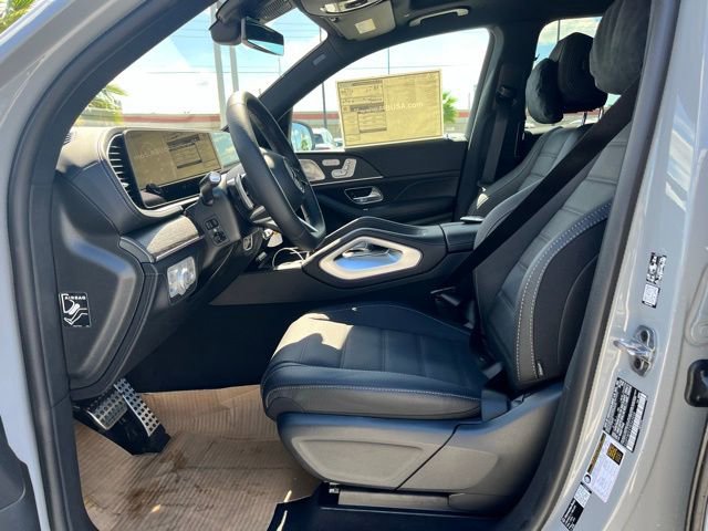 New 2026 Mercedes-Benz GLS 580 4MATIC image 15