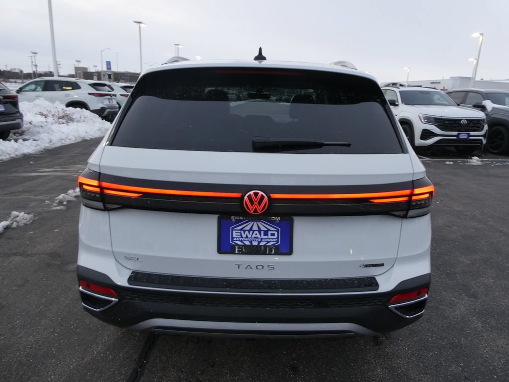 New 2026 Volkswagen Taos SEL AWD/4WD image 24