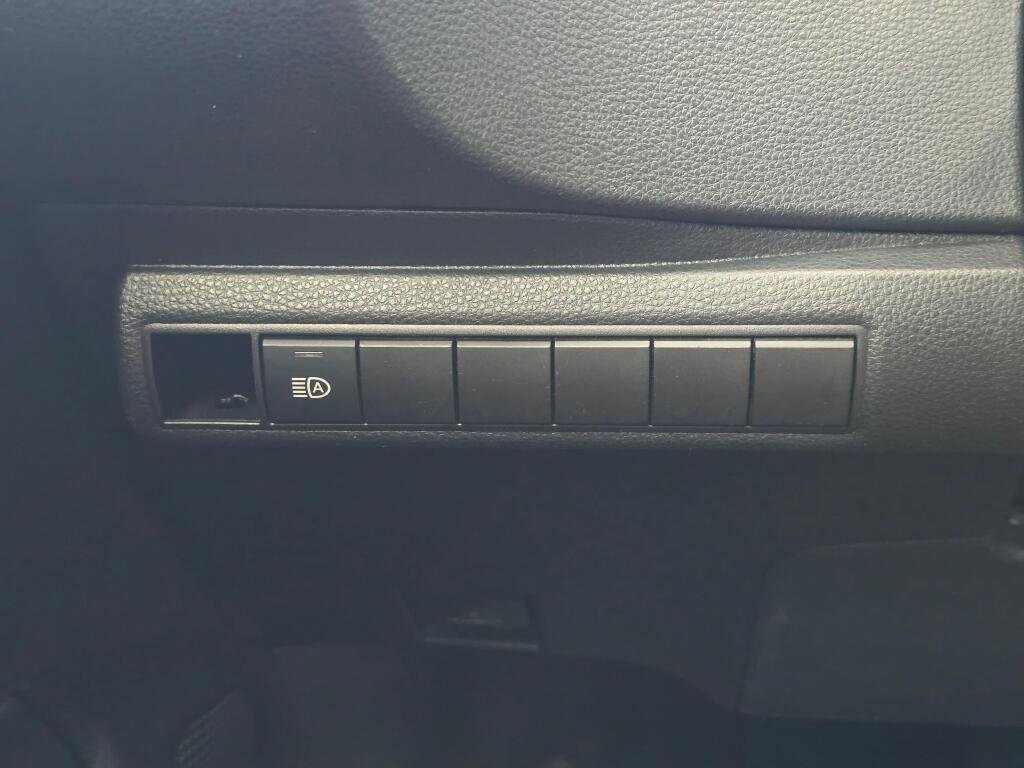 Used 2023 Toyota Corolla LE FWD image 26