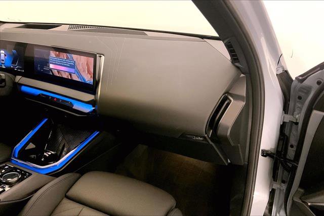 Certified 2025 BMW X3 xDrive30i w/ Premium Package image 23