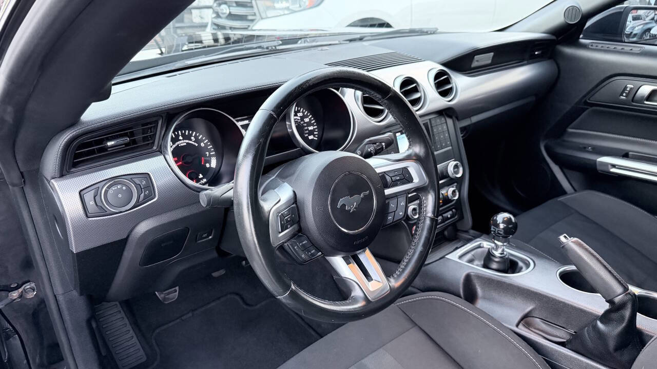 Used 2019 Ford Mustang GT image 12