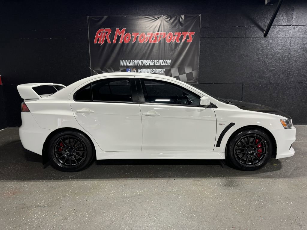 Used 2014 Mitsubishi Lancer Evolution GSR image 6