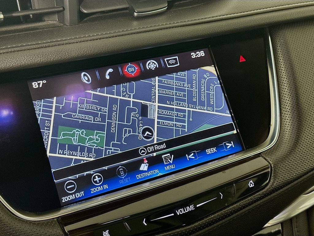 Used 2017 Cadillac XT5 Luxury FWD image 18