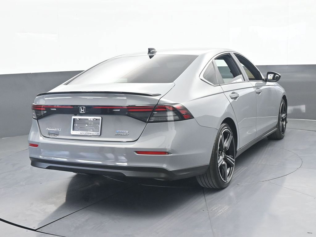 Used 2024 Honda Accord Sport image 5