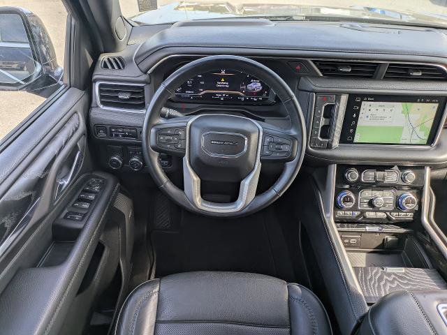 Used 2023 GMC Yukon Denali w/ Max Trailering Package image 17