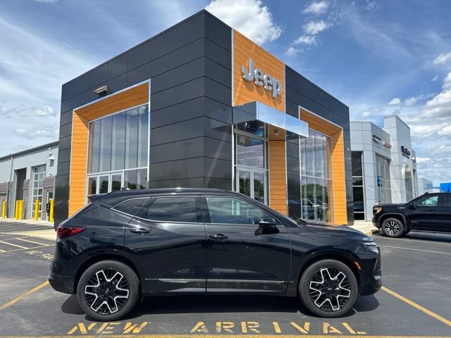 Used 2023 Chevrolet Blazer RS AWD/4WD image 1
