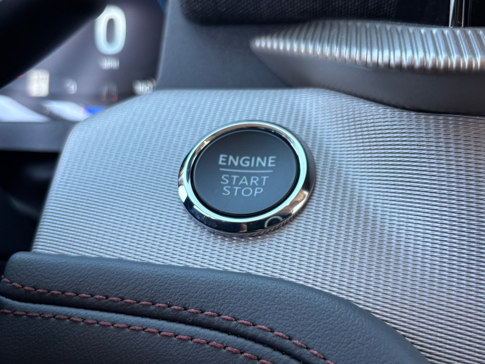 Used 2026 Ford Explorer Active w/ Active Comfort Package image 28