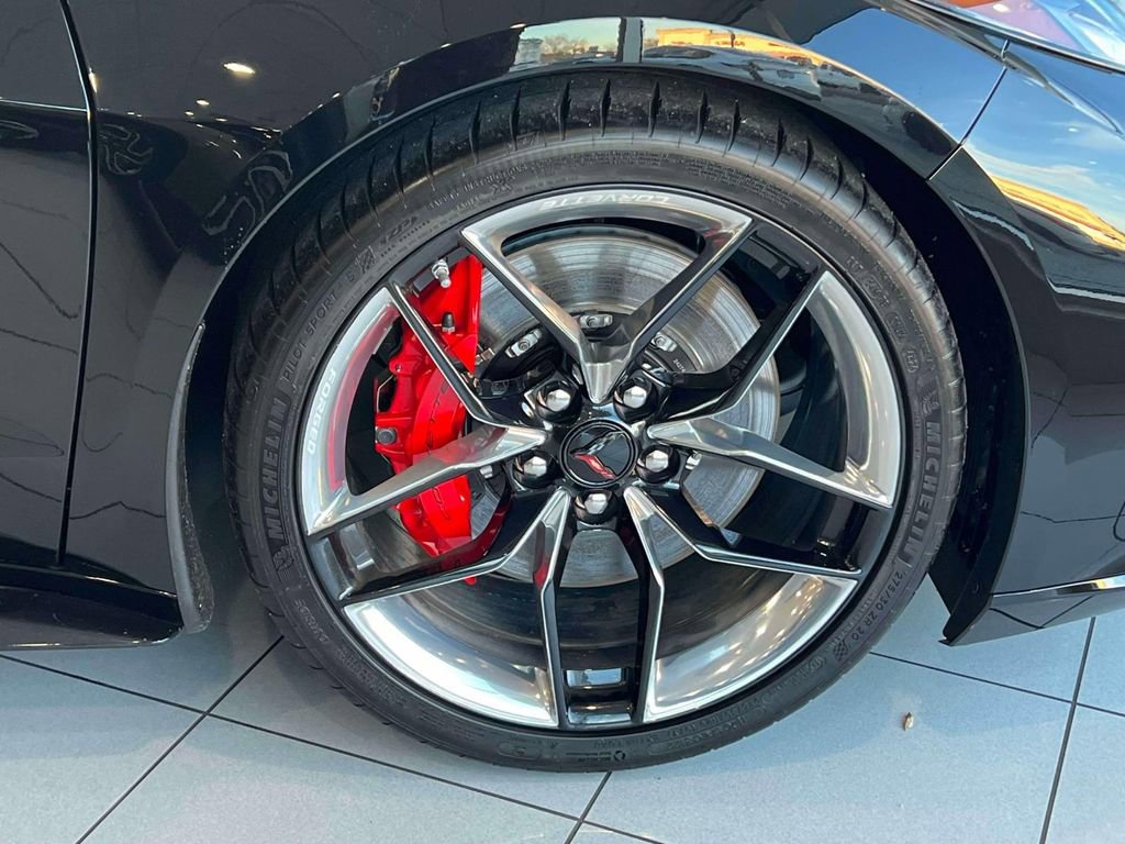 Used 2025 Chevrolet Corvette Z06 w/ Stealth Interior Trim Package image 9