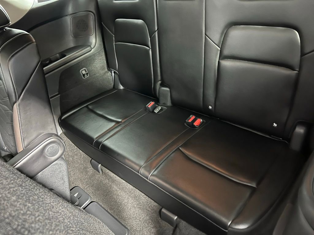 Used 2024 Nissan Pathfinder Platinum image 29