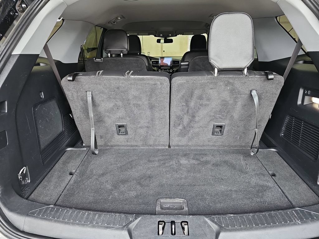Used 2023 Ford Explorer Limited RWD image 12