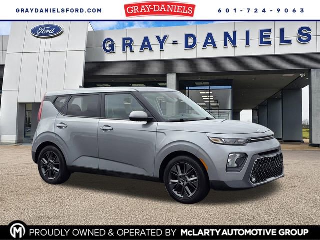 Used 2022 Kia Soul EX FWD image 1