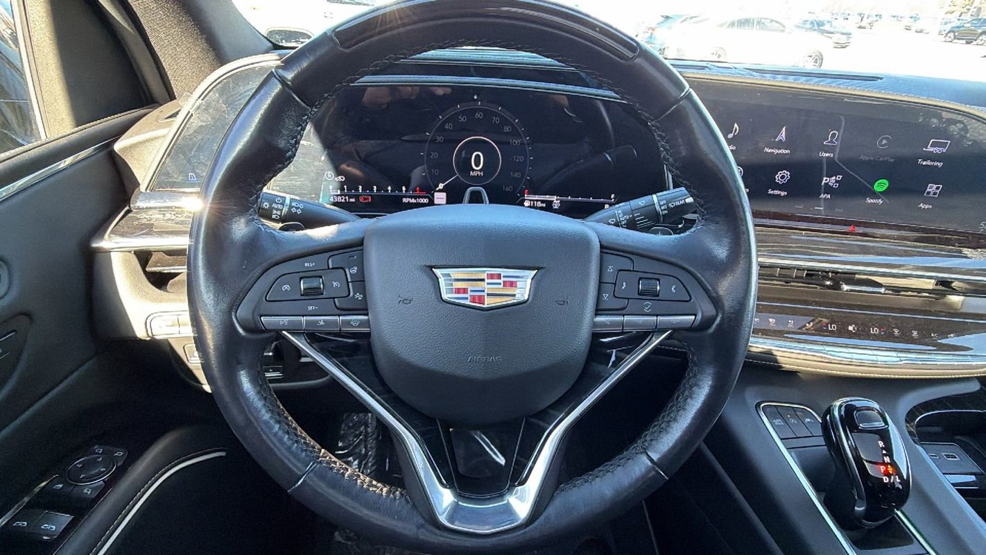 Used 2024 Cadillac Escalade ESV Sport w/ Touring Package image 31