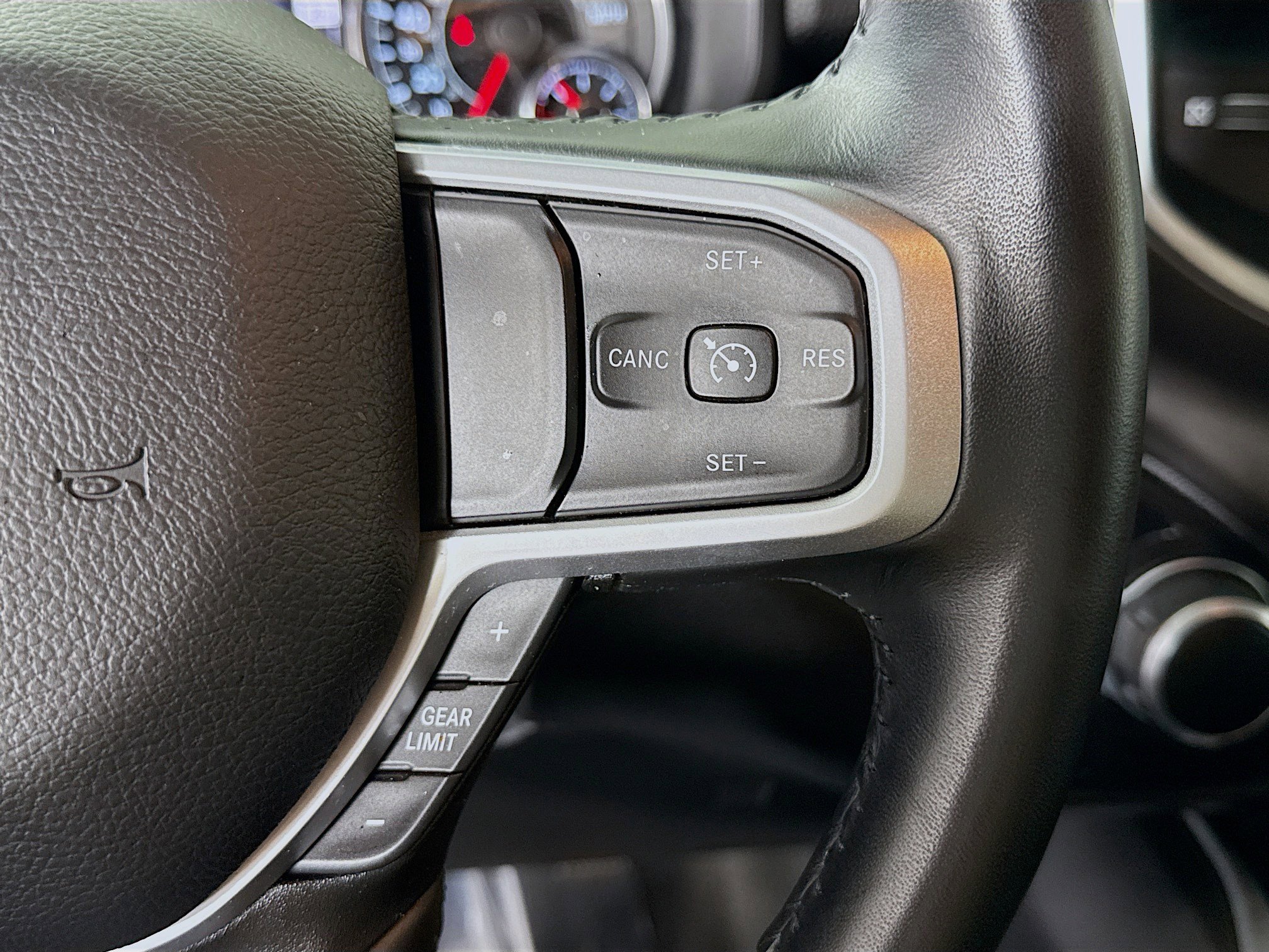 Used 2022 RAM 1500 Big Horn AWD/4WD image 15