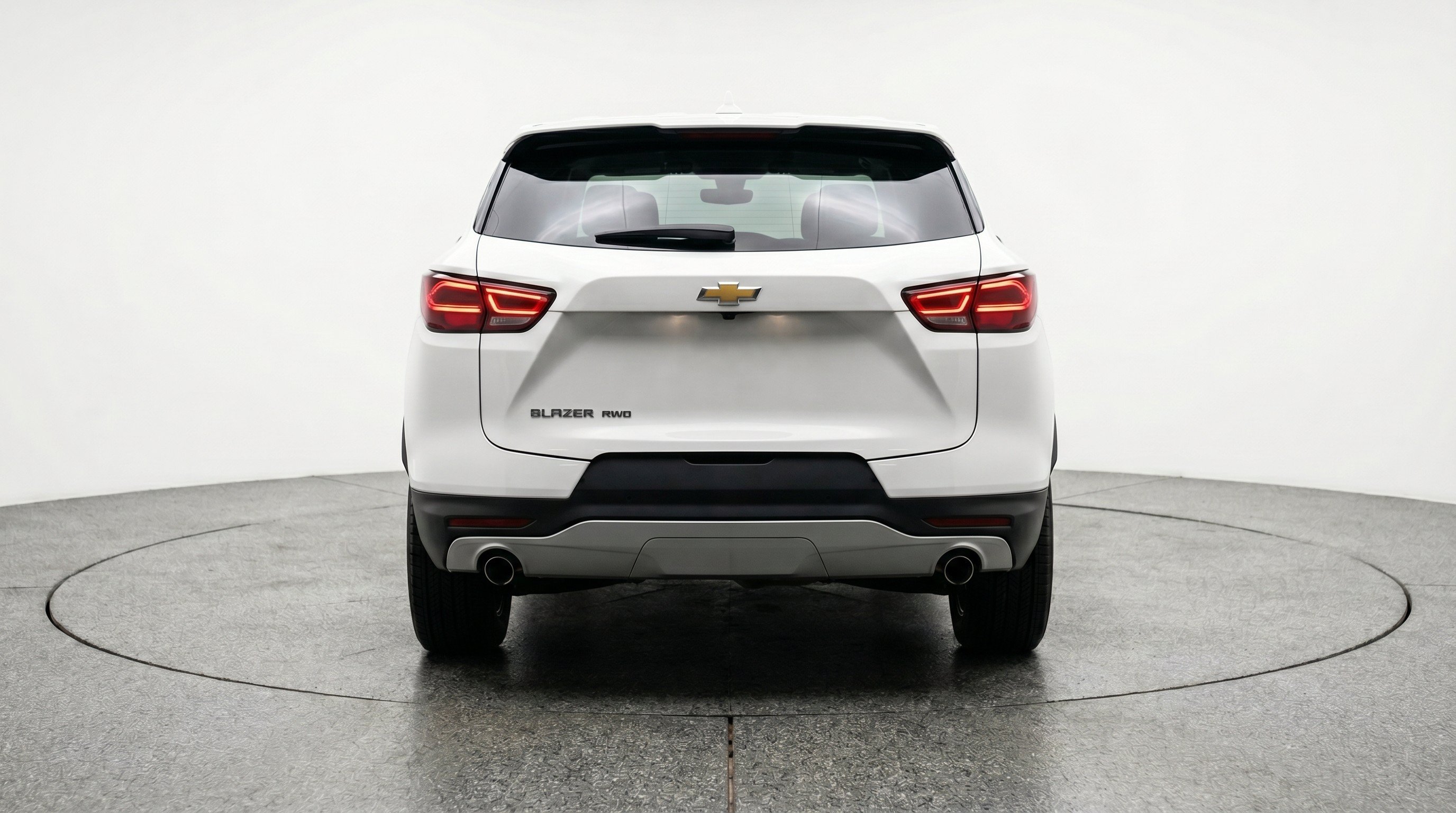 Used 2026 Chevrolet Blazer LT FWD image 7