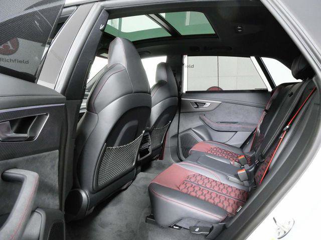 New 2026 Audi RS Q8 performance image 15